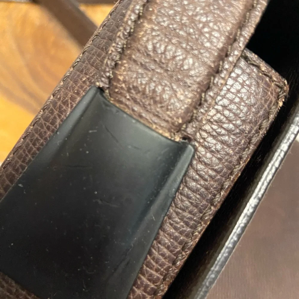 Salvatore Ferragamo Pebbled Leather Unisex Crossbody